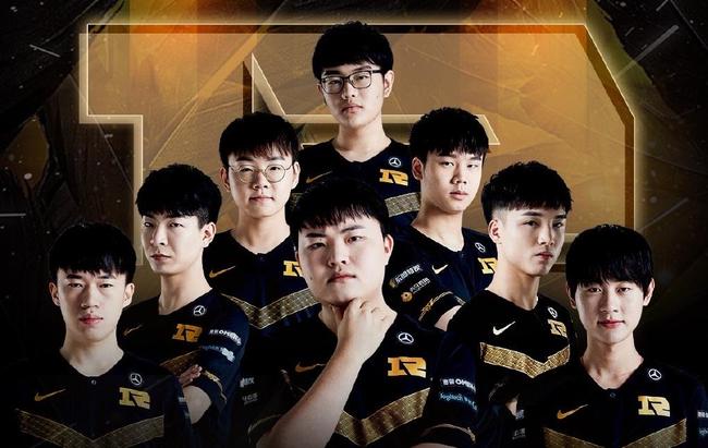 展示了他无 展示了他无